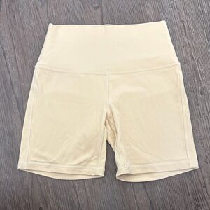 LULULEMON ALIGN HIGH RISE SHORTS 6” PROSECCO WOMENS 6